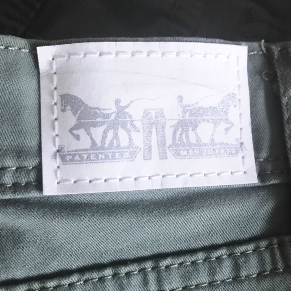 Levi’s Green Twill Stretch Denim Shorts Sz 27 - Picture 4 of 8